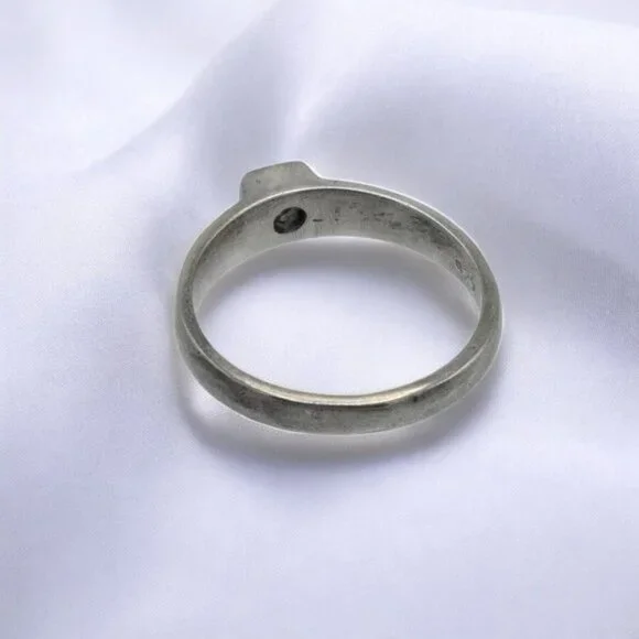 Vintage Sterling Silver & Petite Aquamarine Ring 925